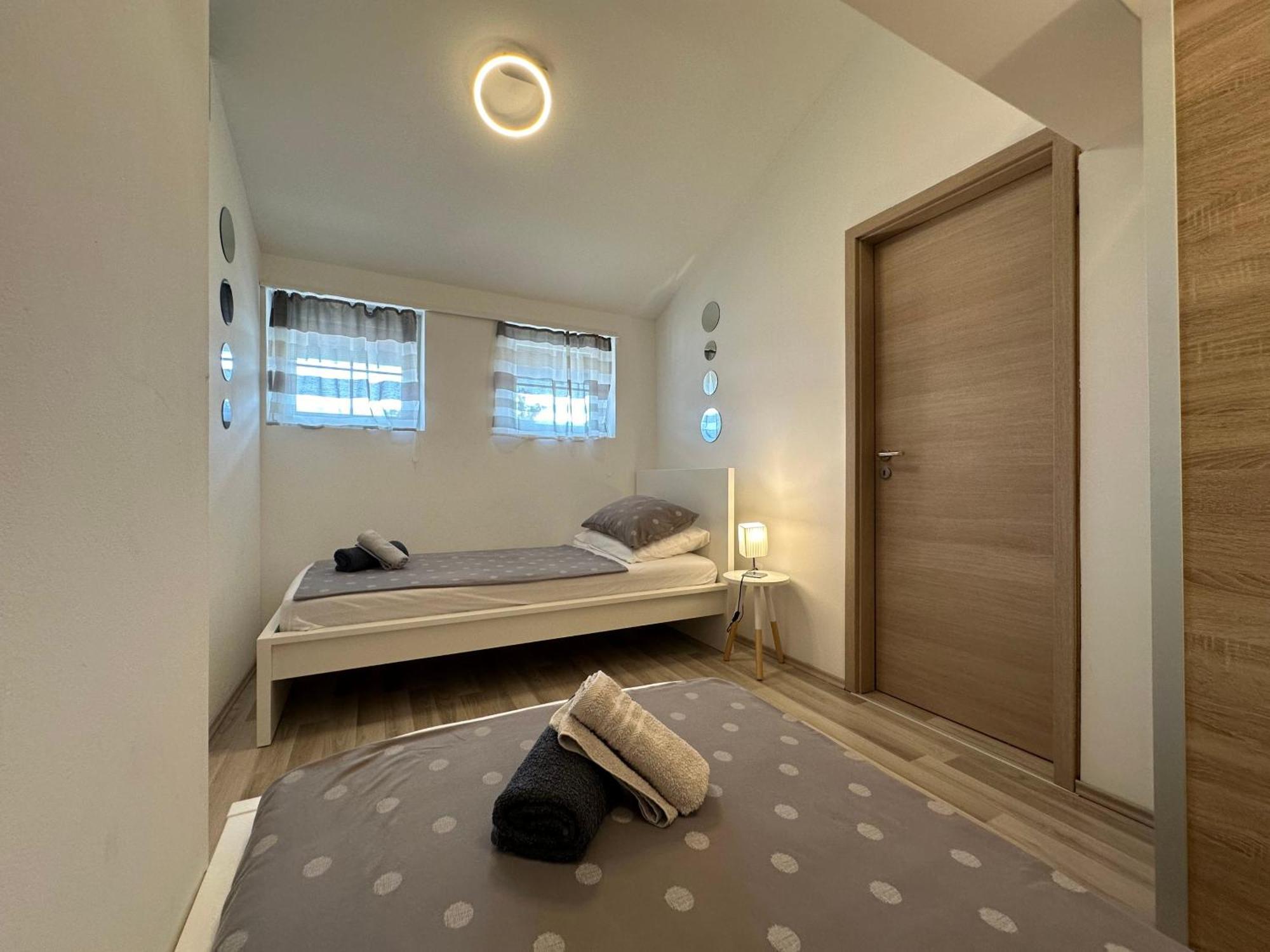 Albert Apartments Zagreb Airport Velika Gorica Exterior foto